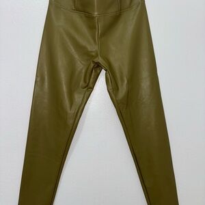 Stylish Olive Leggings